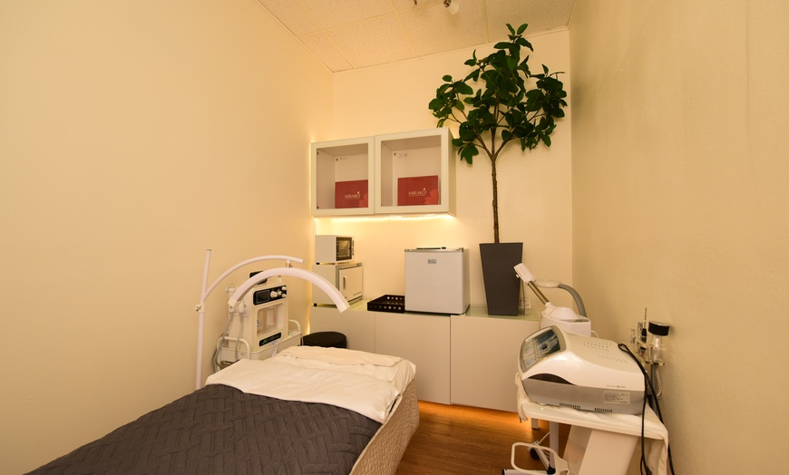 Image 7: Rejuvenate your skin with a 60-minute facial and complementary treatments at Mirako Spa (Up to 60% Off)