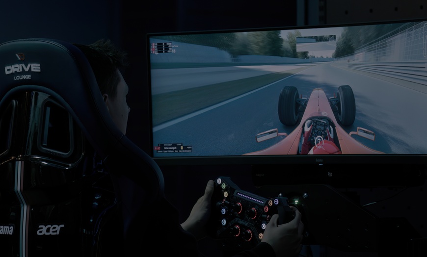 Image 5: Exciting with 30 or 60 Minute of SIM Racing Experience For One or Two
