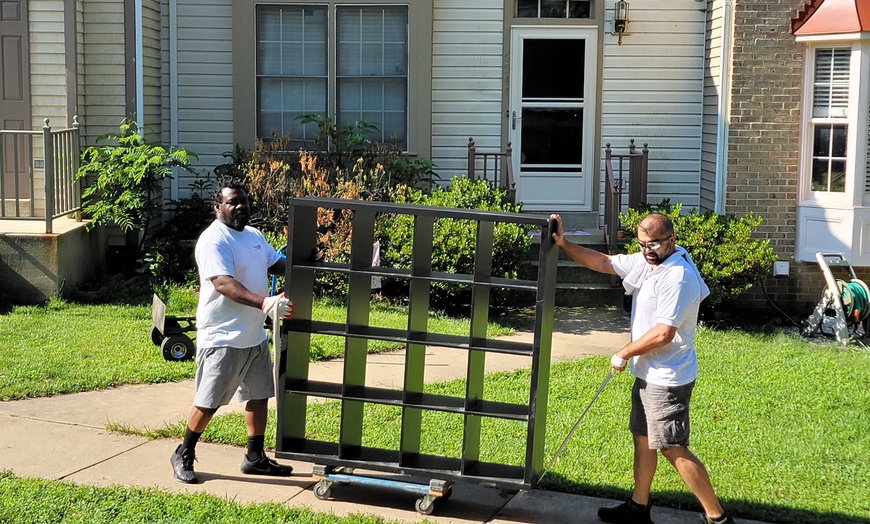 Image 7: Enjoy a Smooth Move with Two Movers and With or Without Truck! 