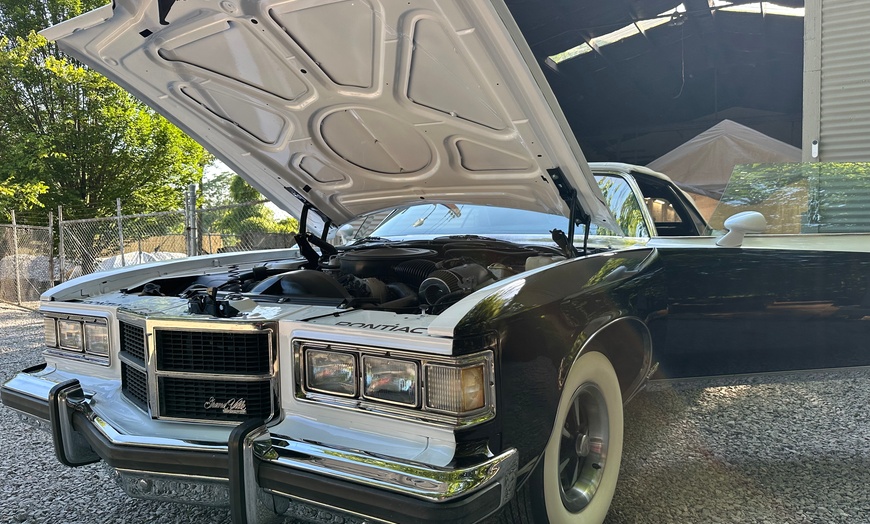 Image 2: Get an Estimate or Auto Body Detailing for One Car