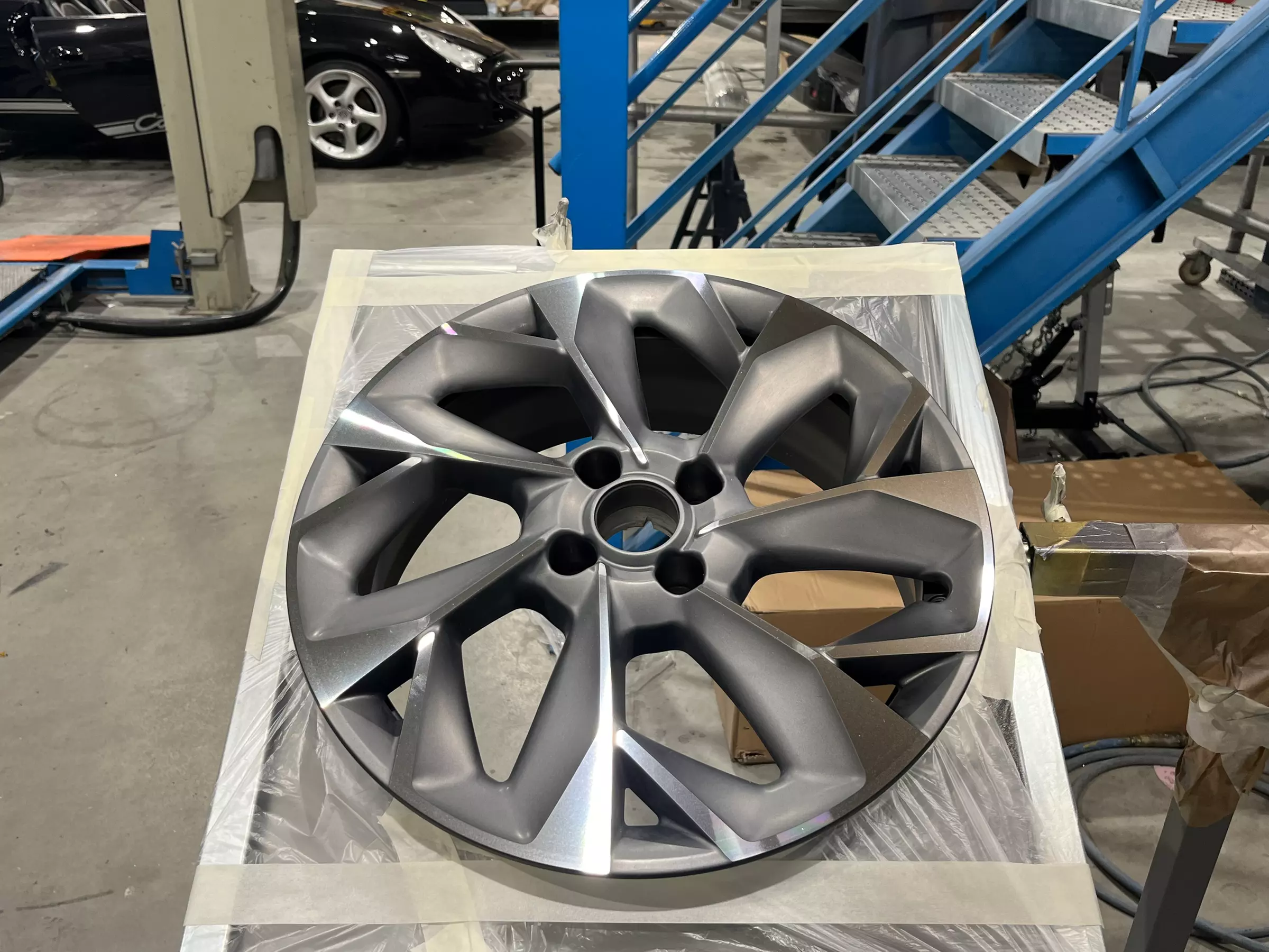 Réparation de jantes aluminium chromées : éclat et performance