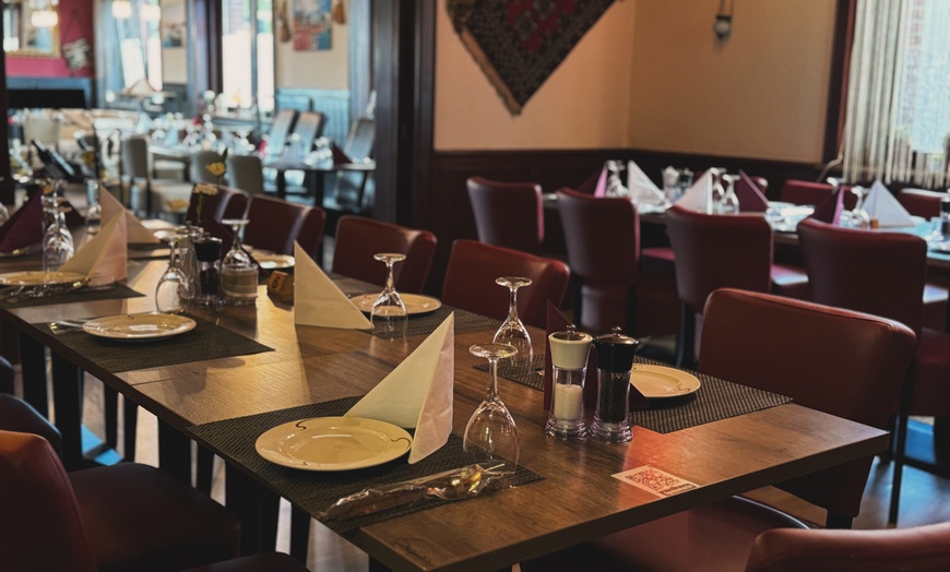 Image 3: 3-Gänge-Menü à la carte, opt. inkl. Getränk für 1, 2 oder 4 Personen