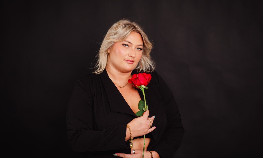 Image 4: Séance photo studio portrait, grossesse ou boudoir