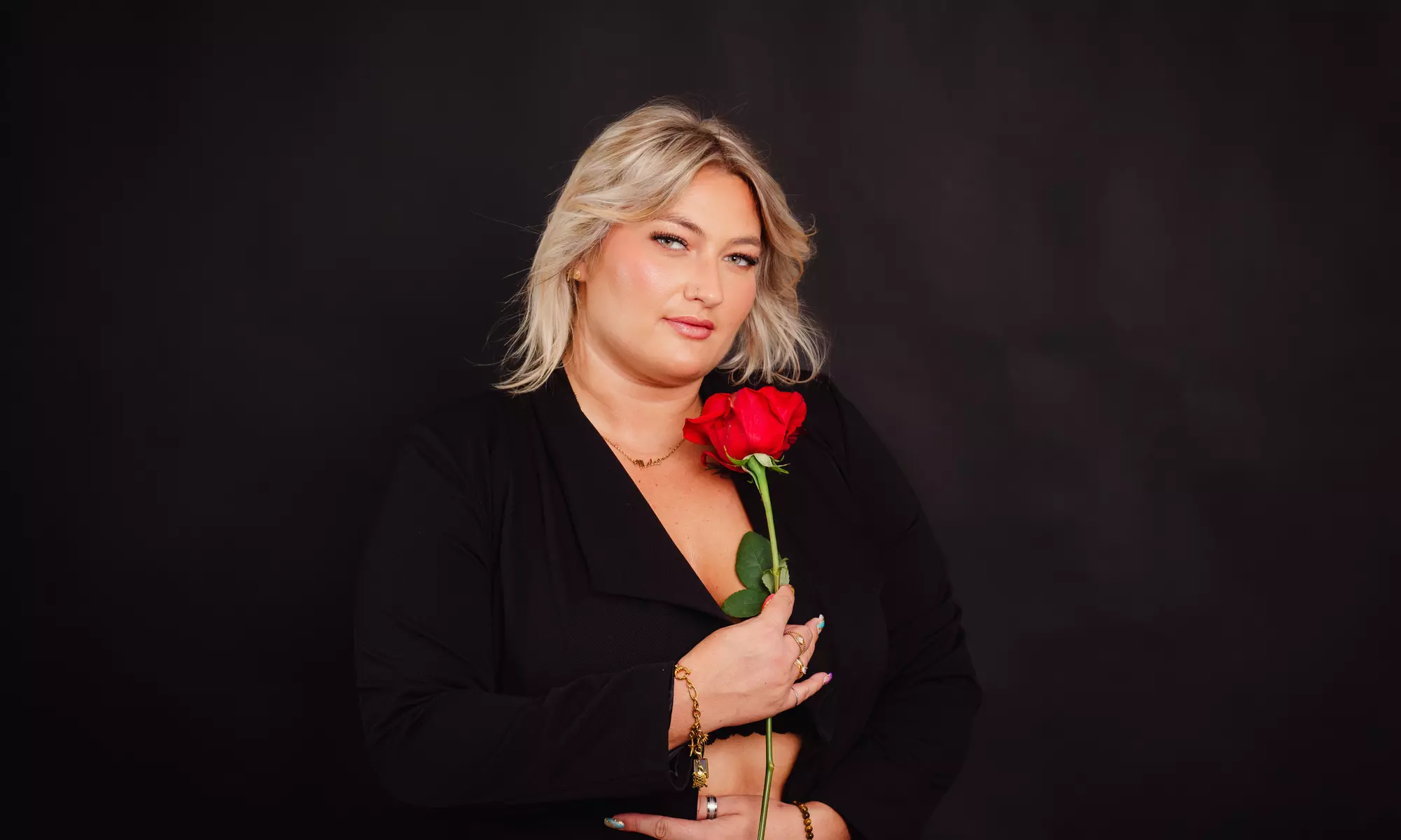 Séance photo studio portrait, grossesse ou boudoir avec Laurent Maurel Photographie (jusqu'à 80% de remise) - Second Medium