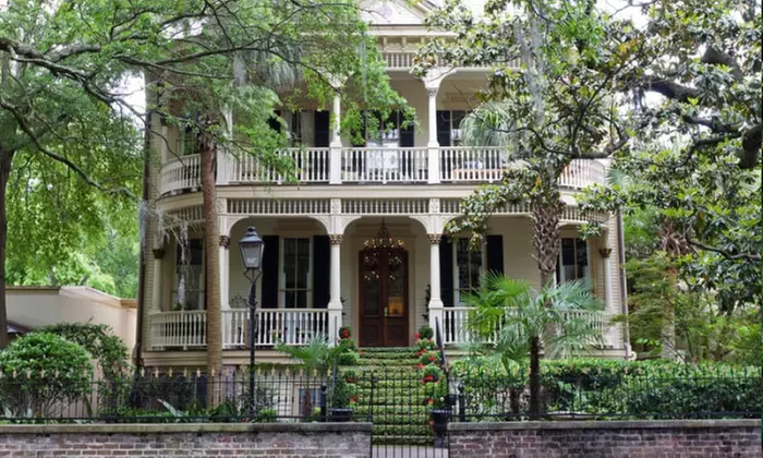 Up to 60% Off on City Tour at Ghost Tour Fun