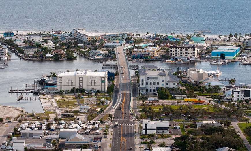 Image 5: Up to 45 Miles of Helicopter Rides Over Florida Keys w/ Fly Heli 