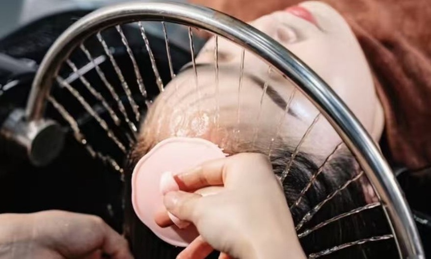 Image 1: Experience Relaxation with Custom Combo Massages and Reflexology