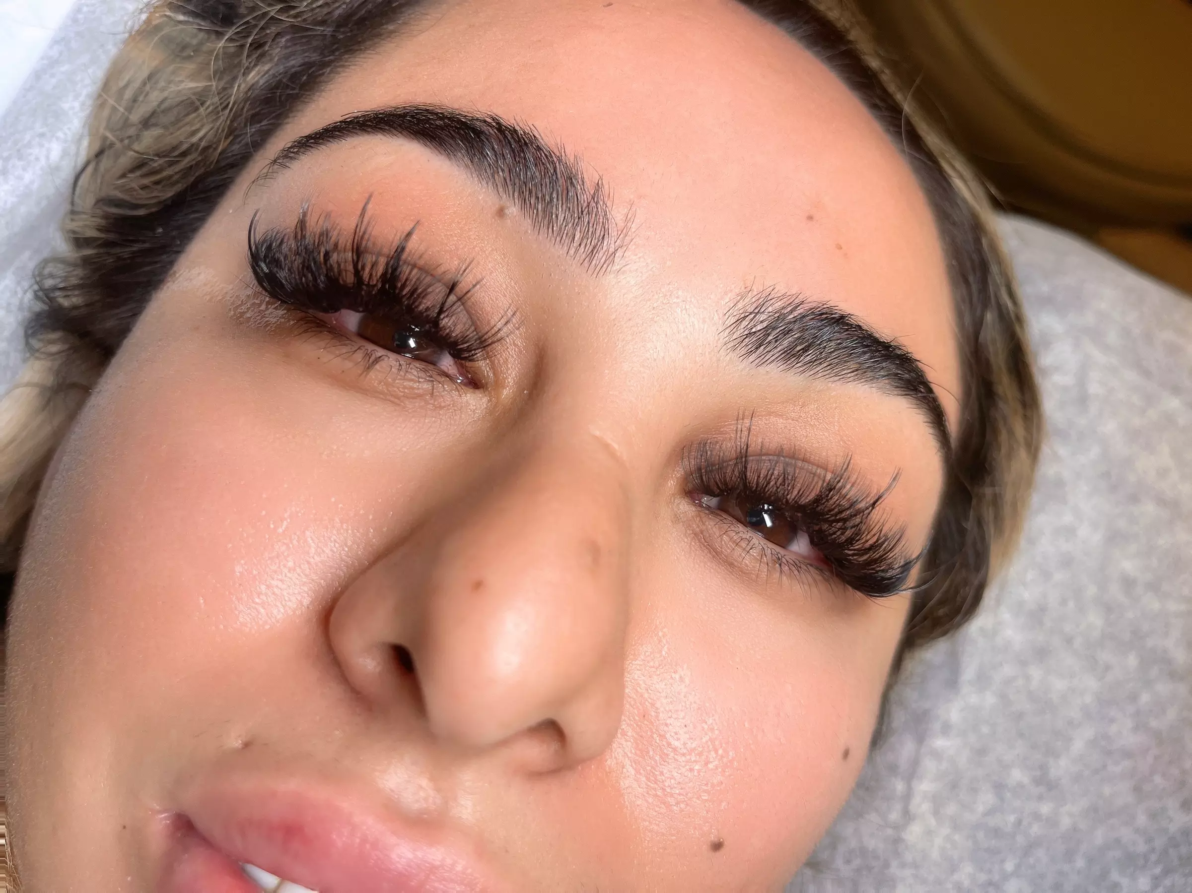 Up to 30% Off on Eyelash Extensions at Aesthetic by Cynthia