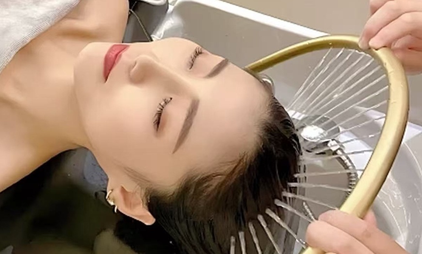 Image 5: 50-Min Oriental Massage for Solo or Couples & 60-Min Waterfall Head Therapy at Mings Massage Spa (Up to 50% Off)