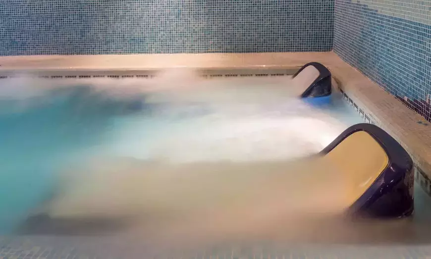 Circuito spa en pareja con masaje, mascarilla y aceites esenciales