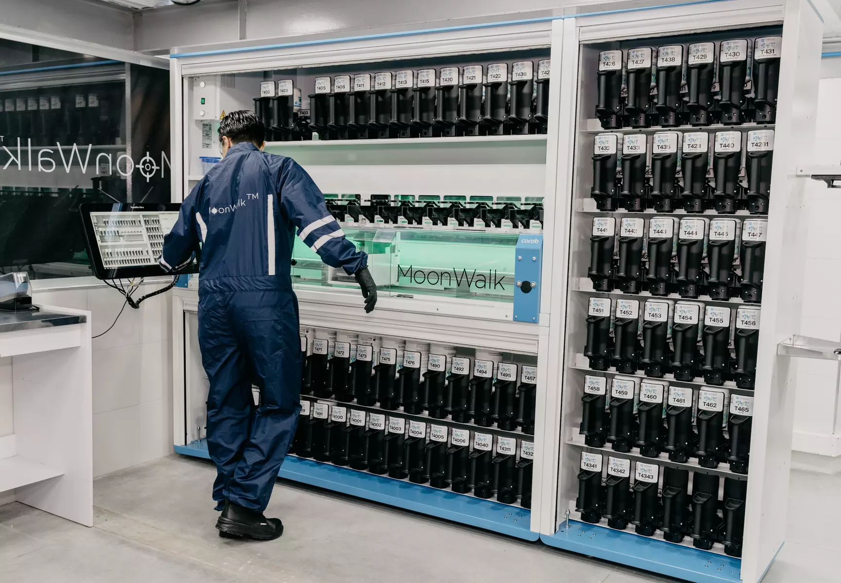 Give Fresh Look for Your Car with Fender, Bumper or Hood PaintService