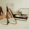 Image 12: Wrapped in Velvet – 4, 6, and 8-Hour Wedding Day Photography Packages