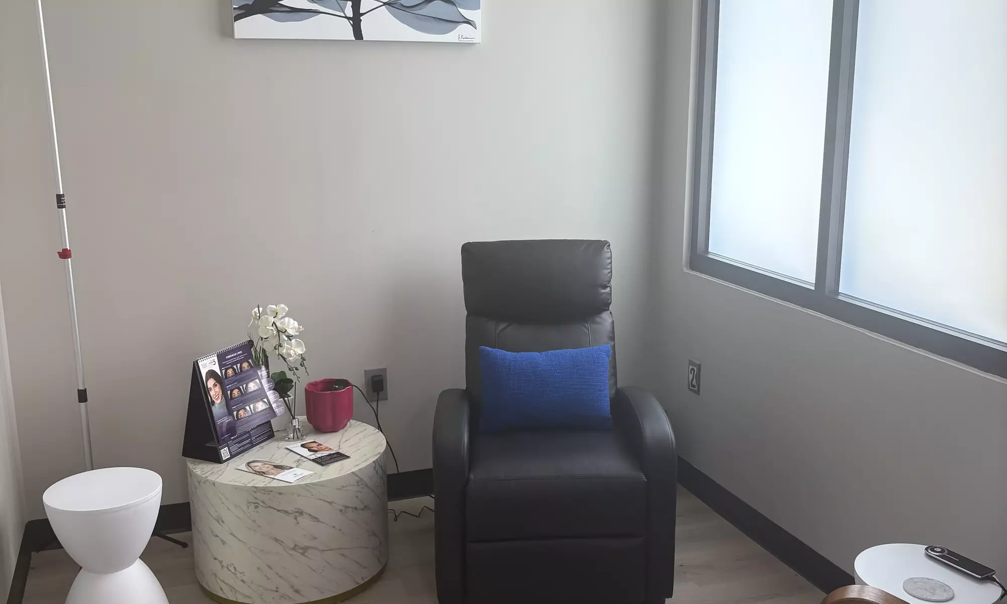 Daxxify Treatments with 20, 40, or 60 Units to Smooth Wrinkles