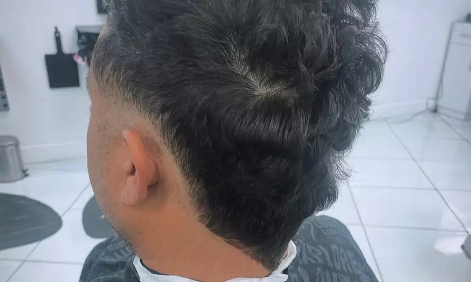 Get a Men's Barber Cut for the Perfect Look