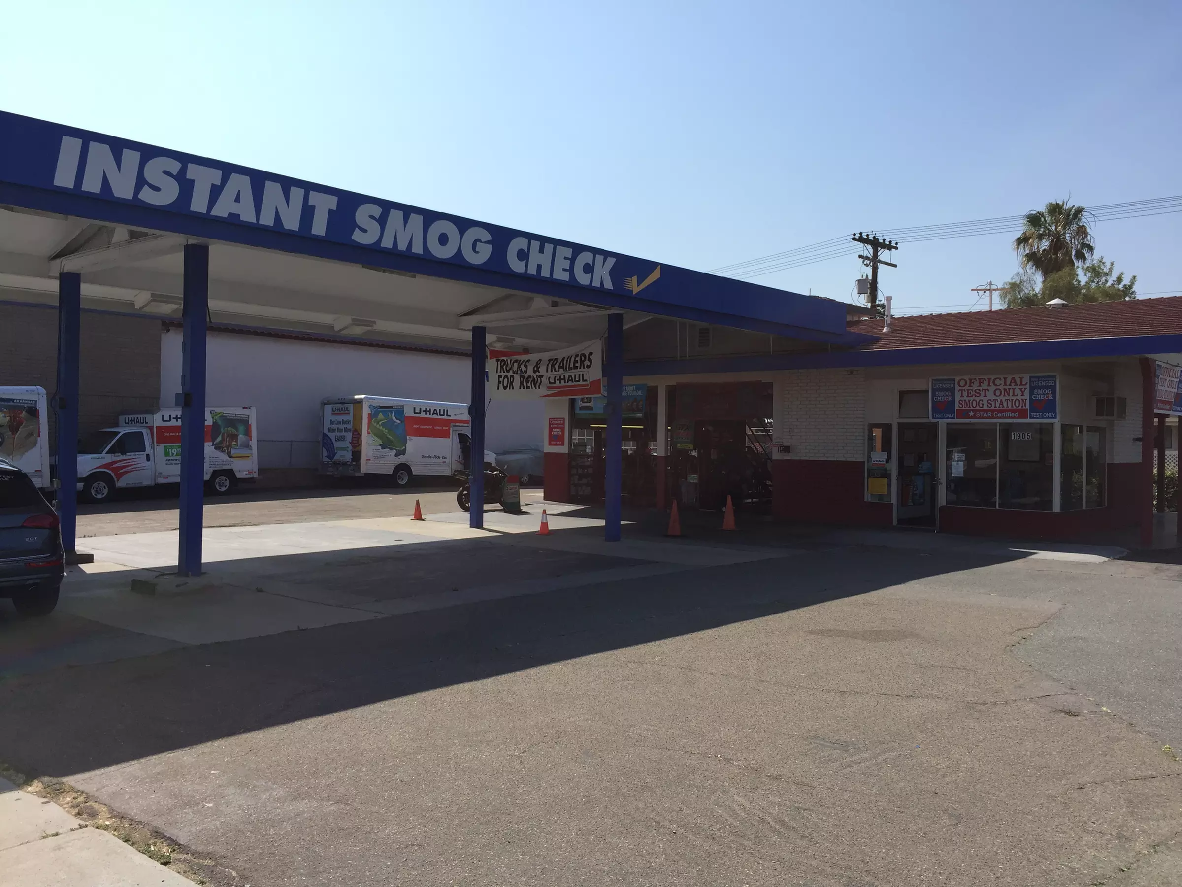 One Synthetic/Full Blend Oil Change and 25-Point Maintenance Check