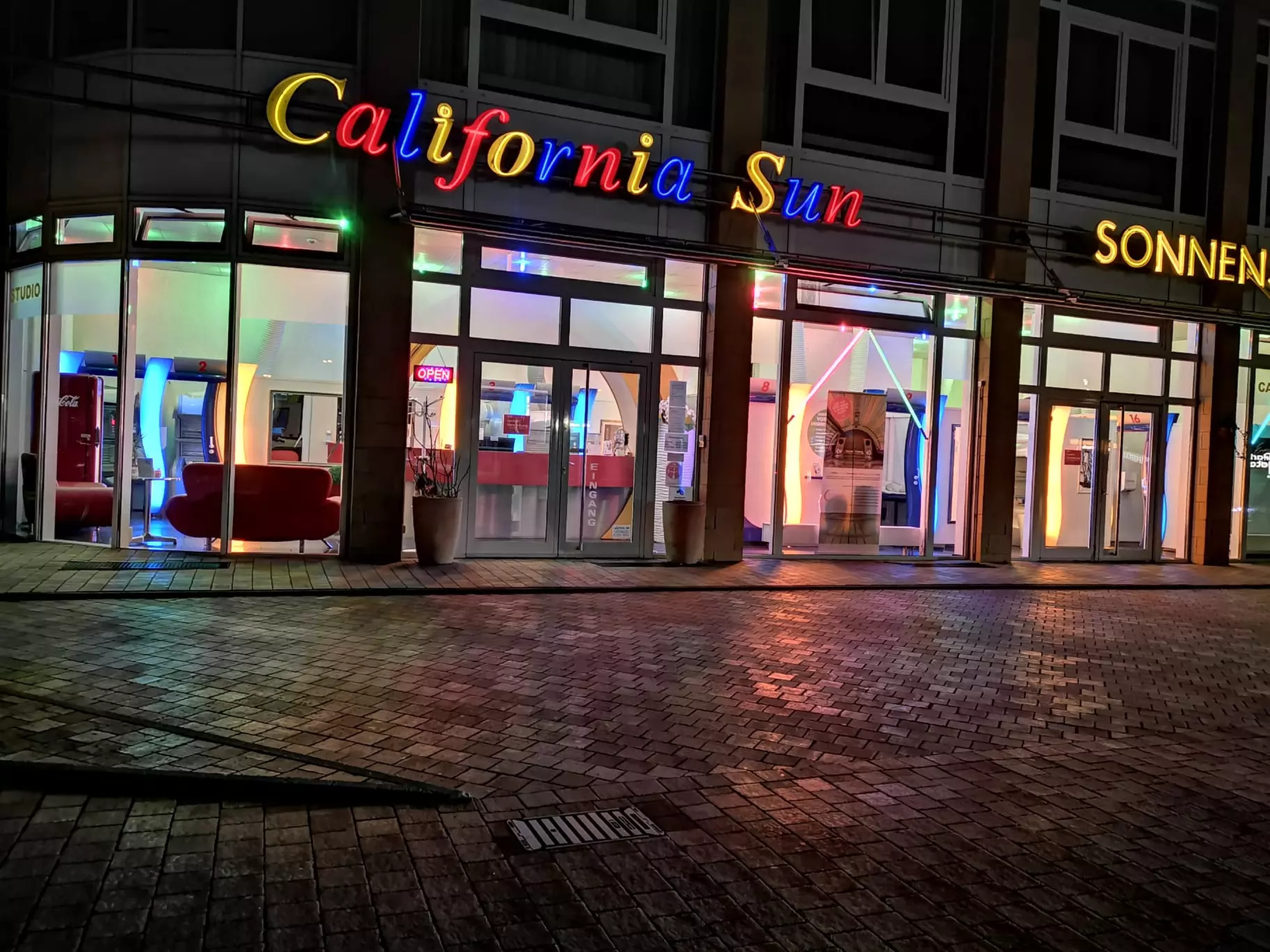 Apparative Lymphdrainage, opt. inkl. Beckenbodenstuhl & Rücken-Massage