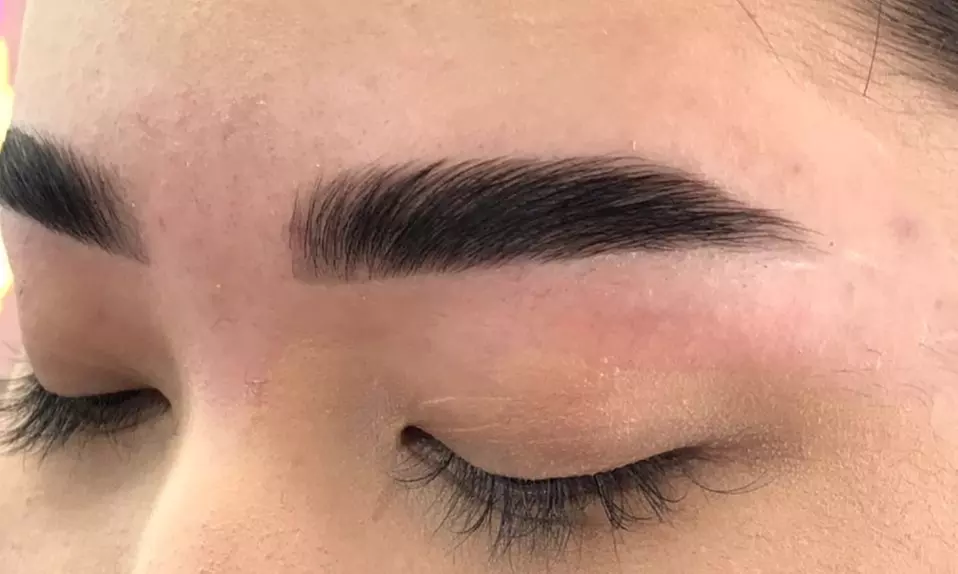 Up to 55% Off on Eyelash Extensions at Jaka lashes