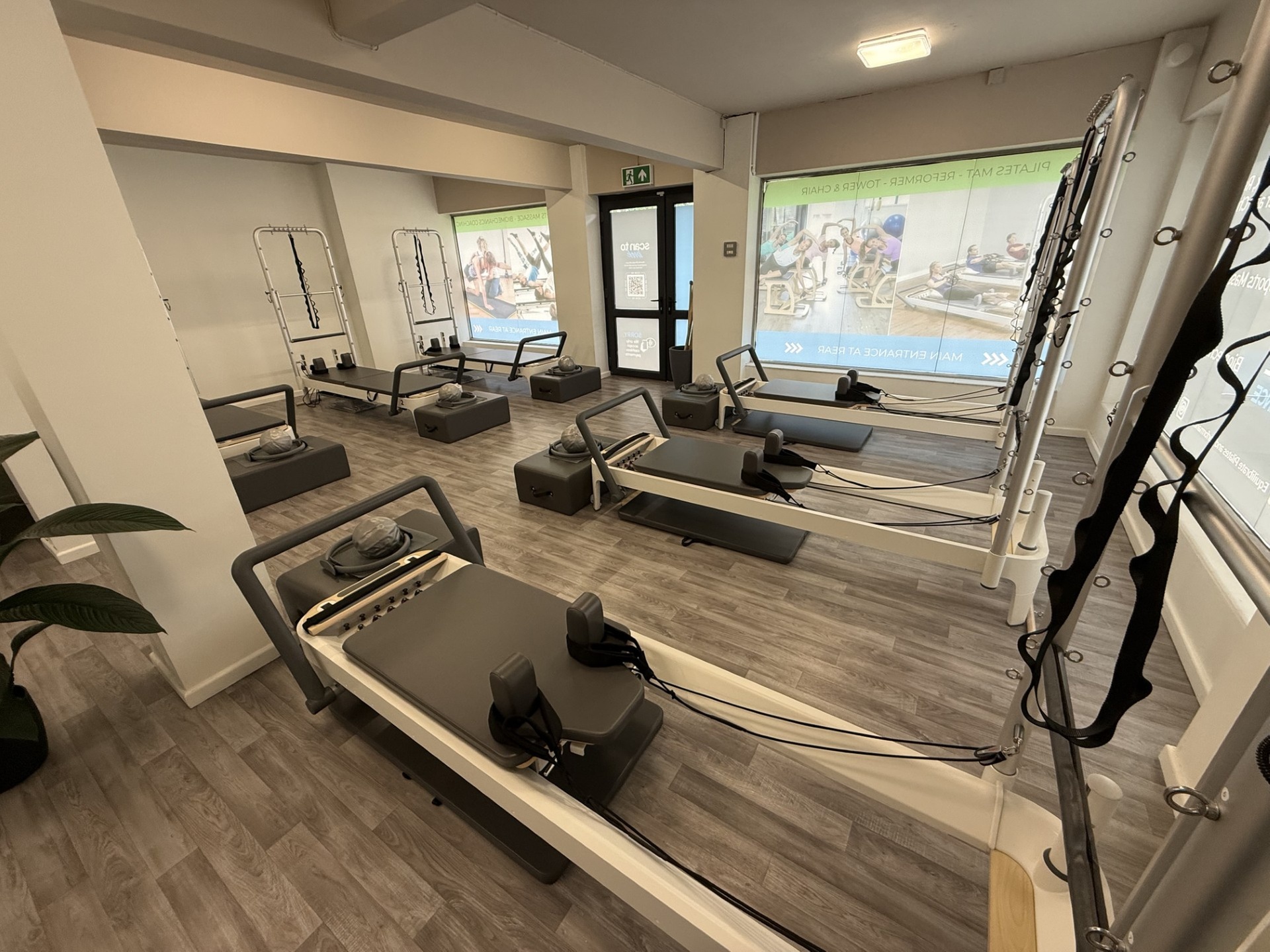 Limitless Reformer Pilates Classes for One Month