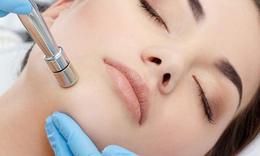 Image 2: Up to 45% Off on Facial - Diamond Peeling at AMPM AESTHETICS