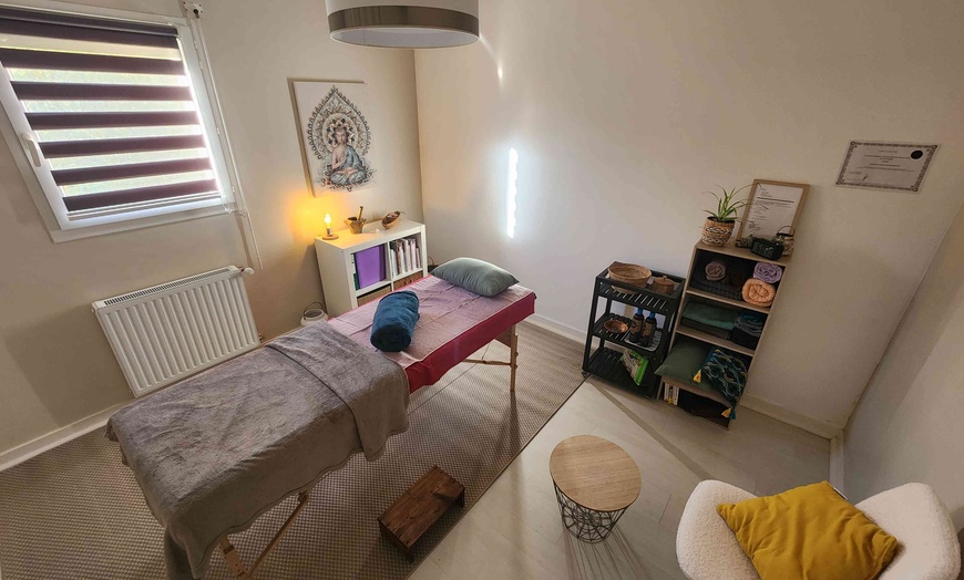 Image 2: 1 ou 3 séances de réflexologie au choix de 20, 30 ou 60 min