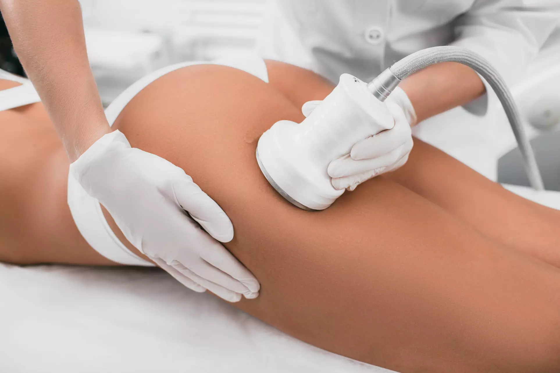 Up to 65% Off on Ultrasonic Fat Reduction at UK Aesthetics Lounge