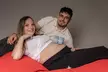 Babybauch- und Schwangerschafts-Fotoshooting für bis zu 5 Pers. inkl. 1, 3 oder 5 Bilder (bis zu 81% sparen) - Second Medium