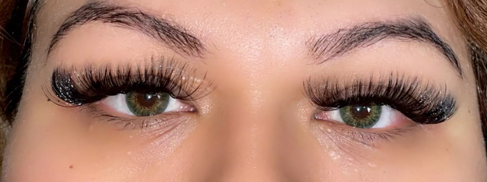 Up to 10% Off on Eyelash Extensions at Lexii Lashed Me