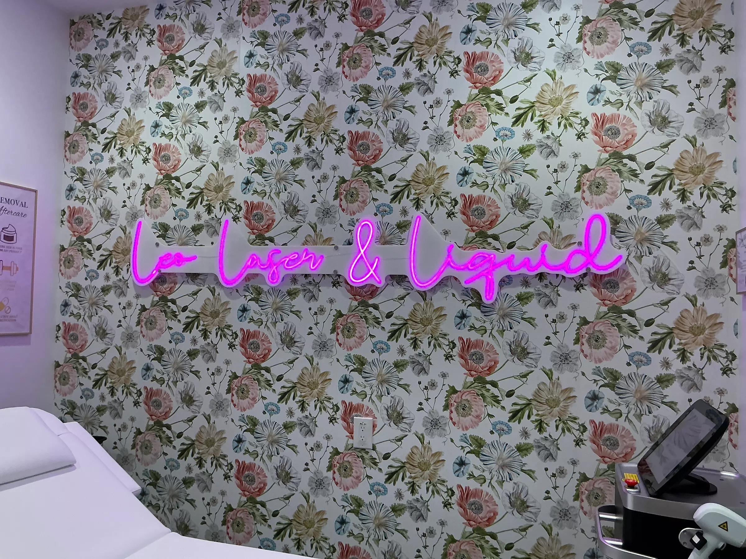 Up to 50% Off on Laser Hair Removal:3 Sessions for 1 Area(Small/Medium/Large)or 3 Areas at LEO LASER and LIQUID - Primary Image