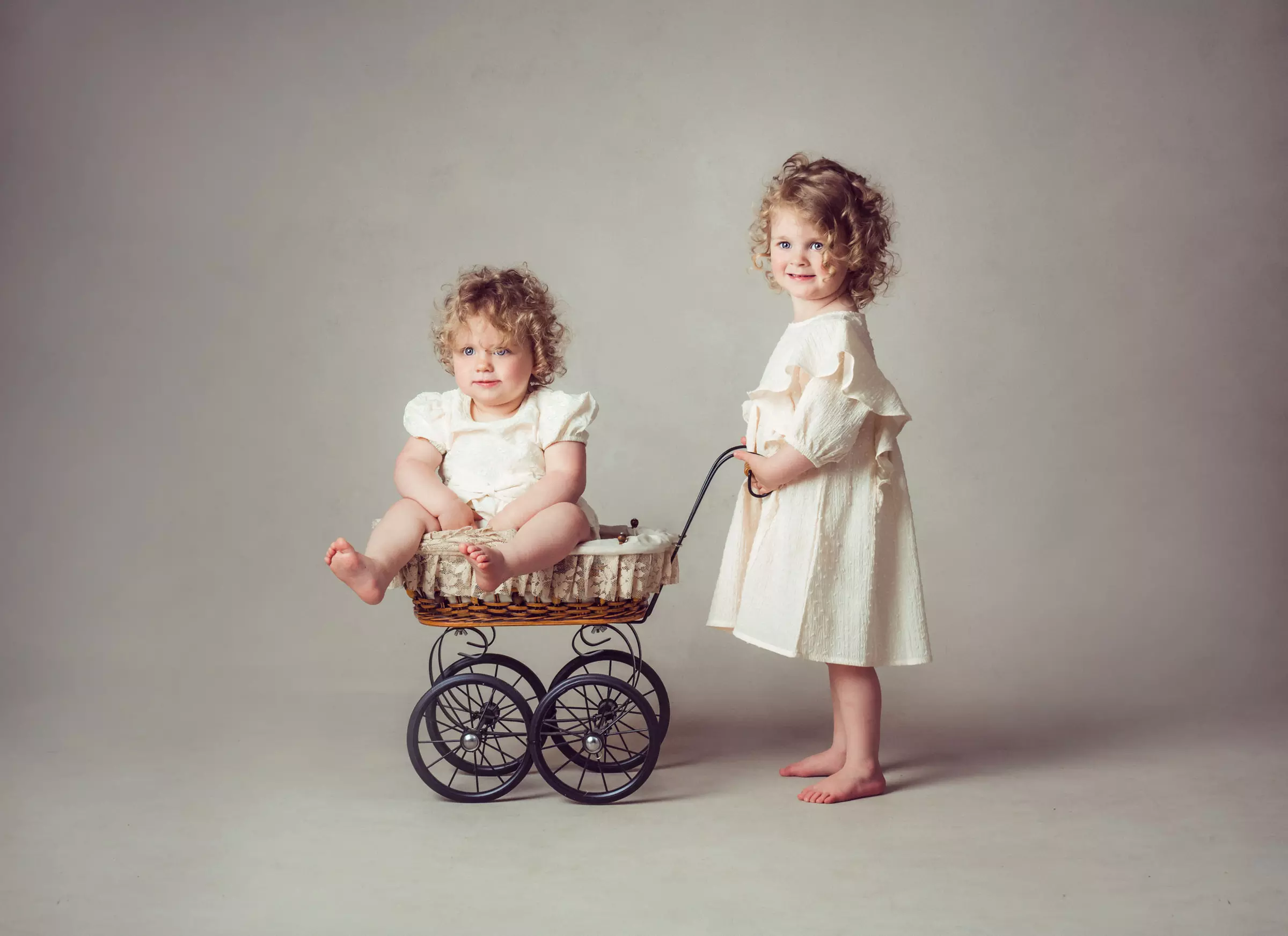 60-Min Family Photoshoot with a Keepsake 10” x 8” Print