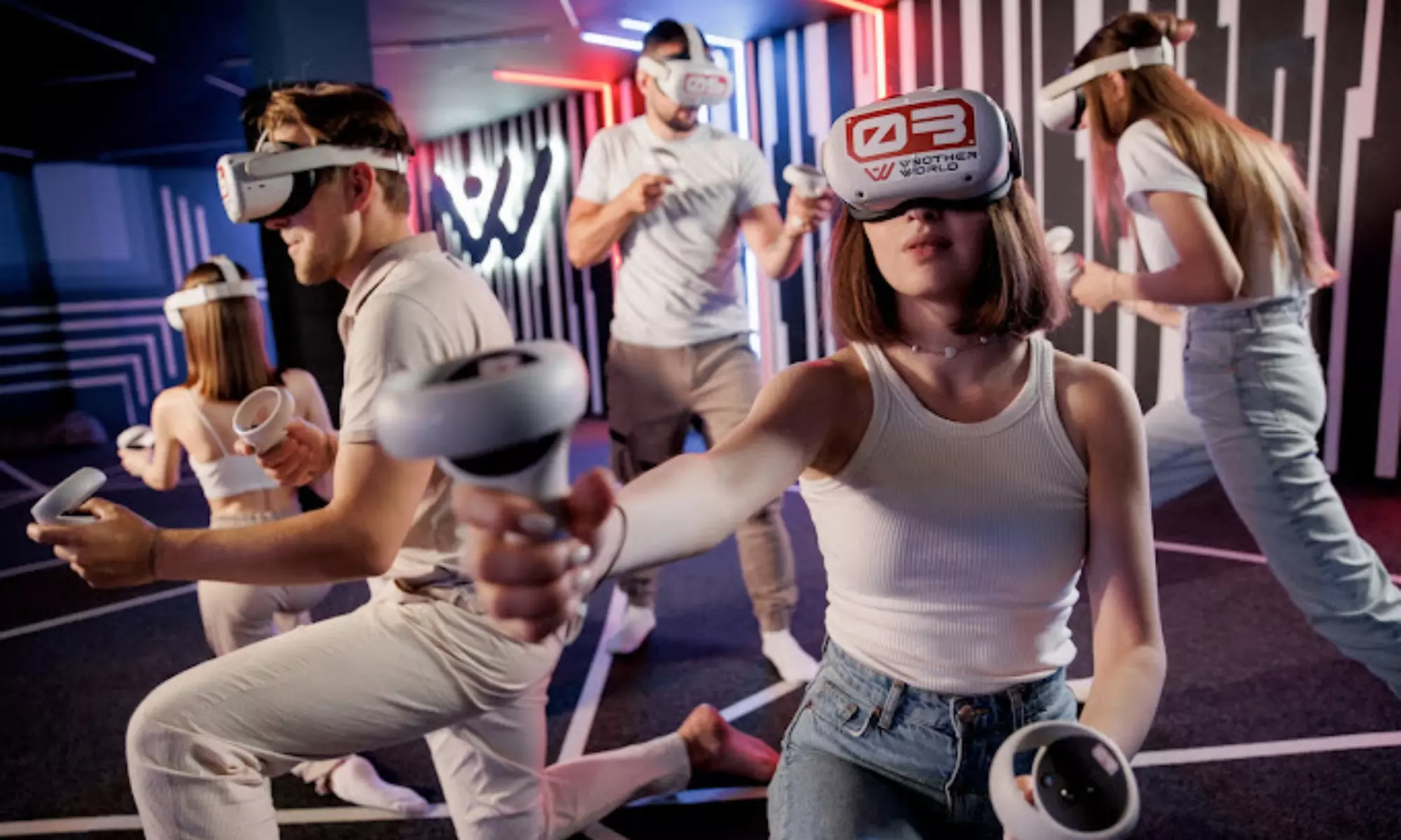 Experience Full-Body VR Immersive Multiplayer Experience 