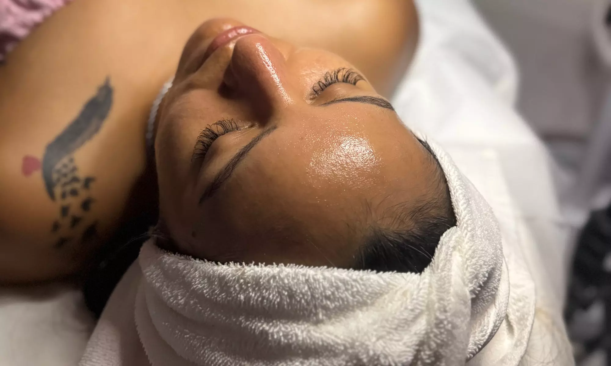 Up to 60% Off on HydraFacial at Allure Beauty Studios