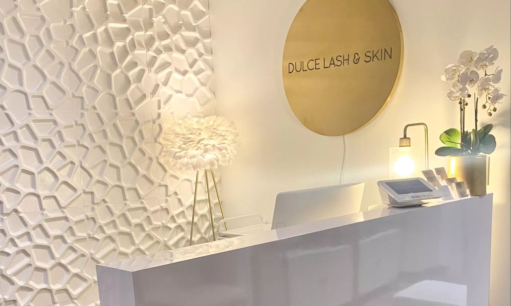 Discover Dulce Lash Lounge's Full Sets & Fills Eyelash Extensions for New Clients with Up to 53% Off