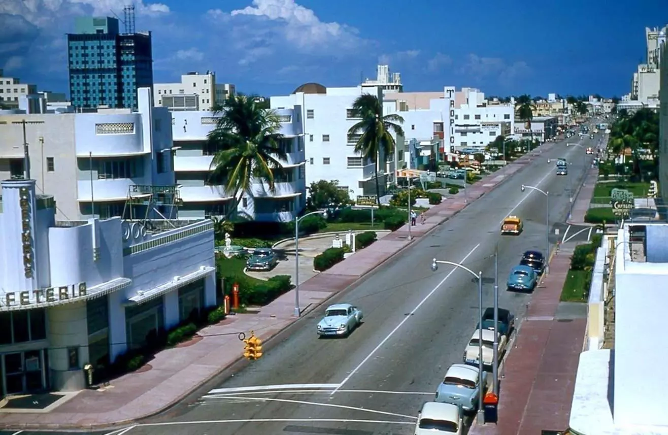 Explore Little Havana Day & Night Tours for Groups of Two or Four