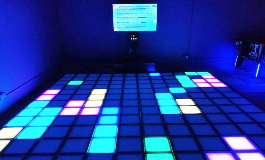Image 5: Interaktywna gra Pixel Rush dla całej rodziny