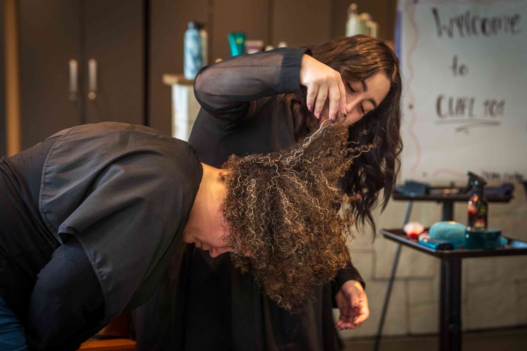 Women's Haircut w/ Optional K18 Treatment/Wash & Style/All Over Color