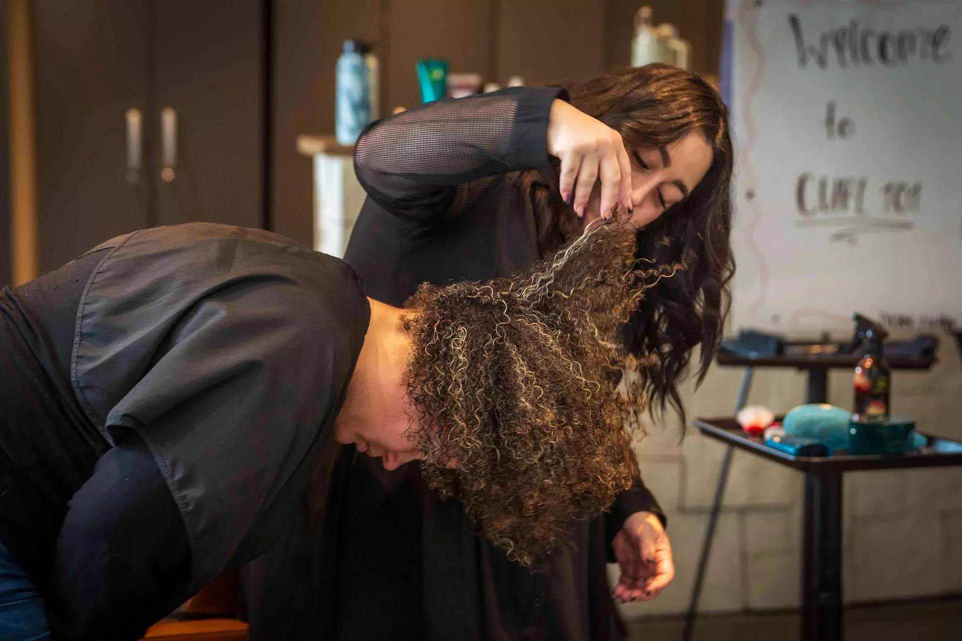 Women's Haircut w/ Optional K18 Treatment/Wash & Style/All Over Color
