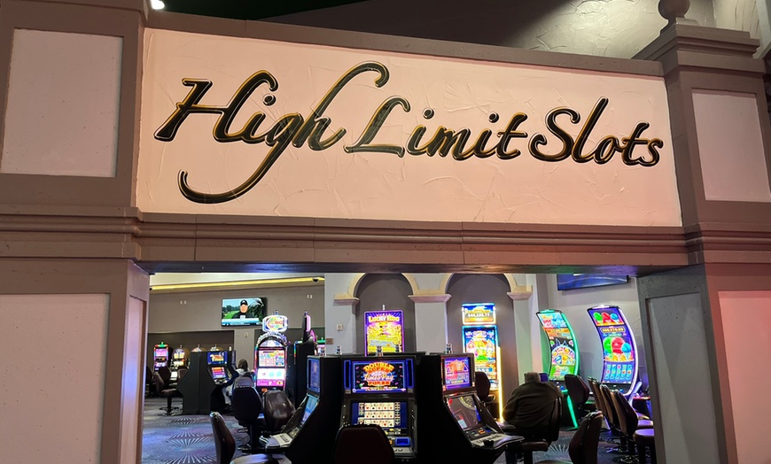 Image 14: Las Vegas to Laughlin - 8-Hour Riverside Refresh Day Tour