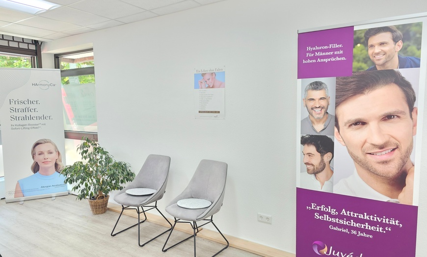 Image 6: Wertgutschein für Faltenglättung mit 10 / 20 Einheiten Botulinumtoxin
