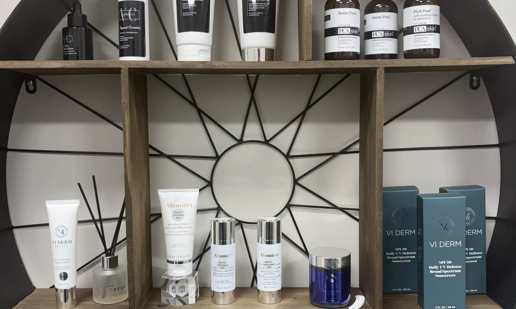 Daxxify Treatments with 20, 40, or 60 Units to Smooth Wrinkles