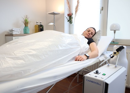 Für Extremitäten wie Arm oder Bein: 30 Min. CO2-Trockenbad-Therapie - ERGOCELL