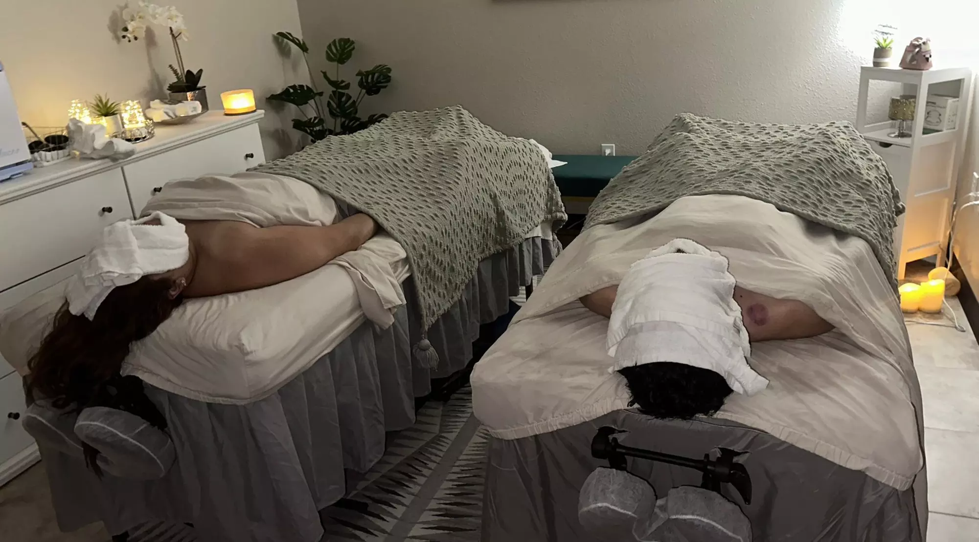 Treat Yourself at Wellness Massage & Spa: Pure Relaxation with Hot Towels, Stones & Aromatherapy (Up to 30% Off) - Second Medium