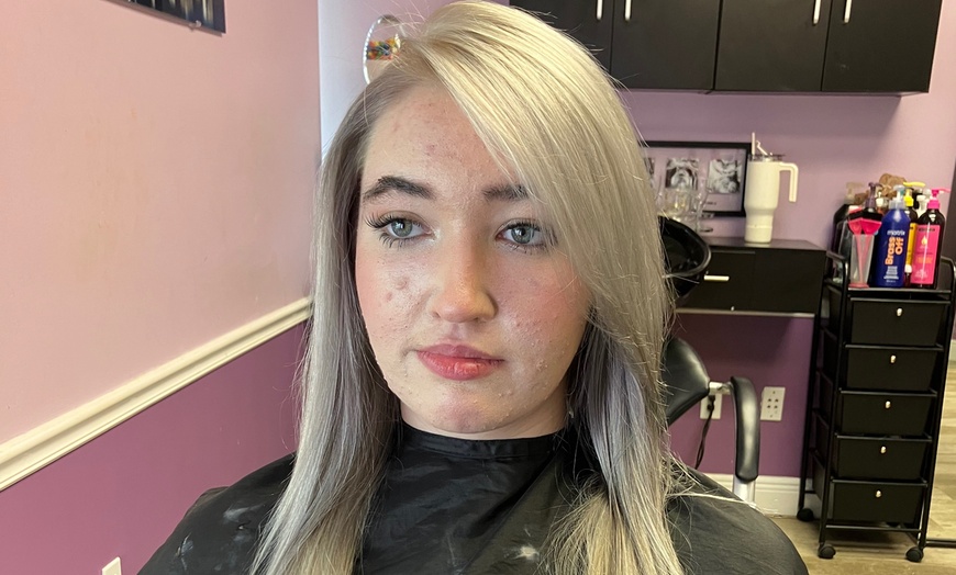 Image 2: Choice of Women & Men's Haircut Packages with Shampoo, Styling & More