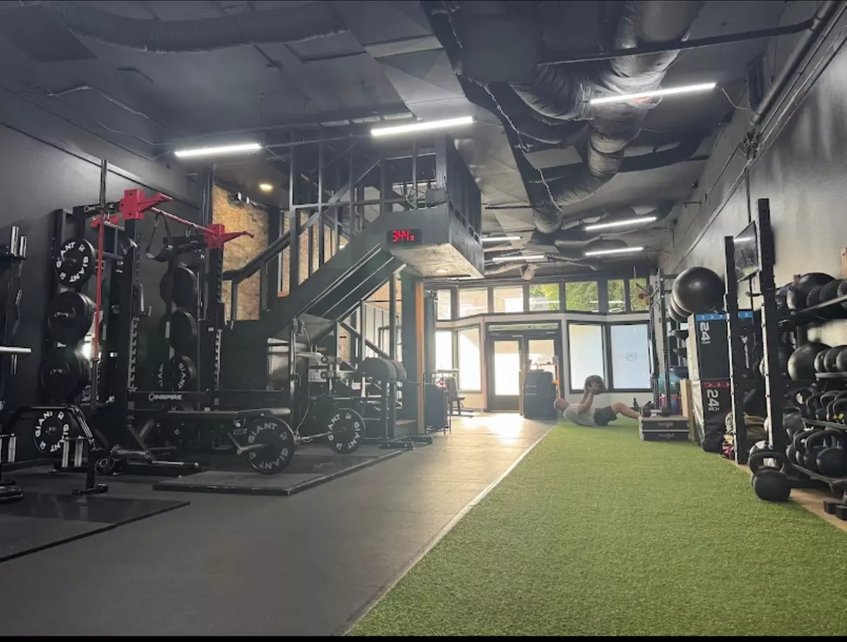 Memeberships and Full Facility Access to Rainier Athletic Club