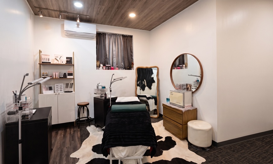 Image 2: Relaxing Manicures & Pedicures for Polished Hands & Feet