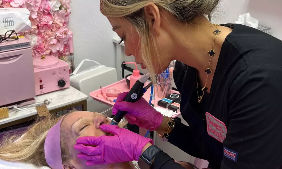 Get Your Dream Body with 2,4,8, or 12 Sculpting Sessions