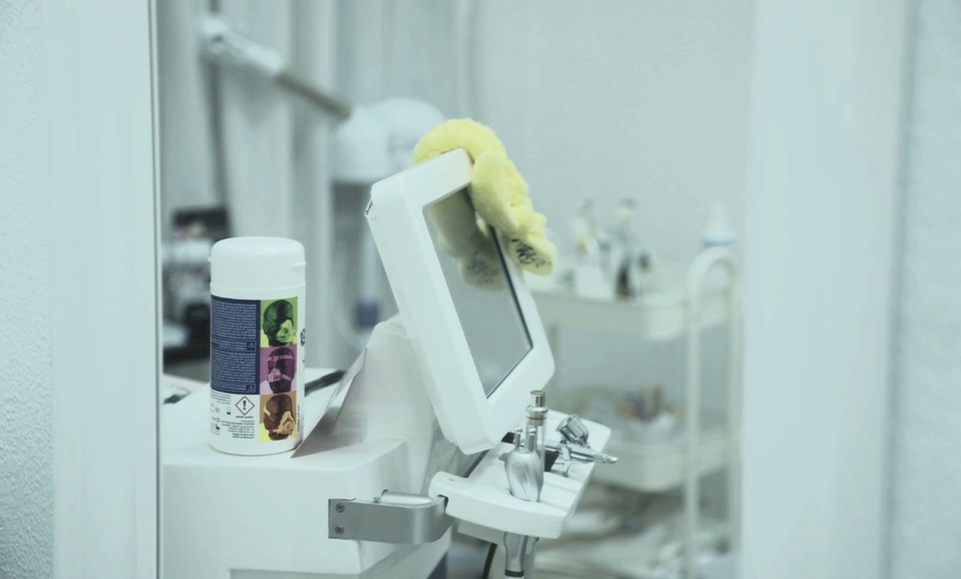 Image 9: Bis zu 60% Rabatt auf den Haarschnitt – Damen bei Salon d'Élégance