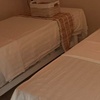 Image 3: Unwind with a 65-minute massage combo experience 