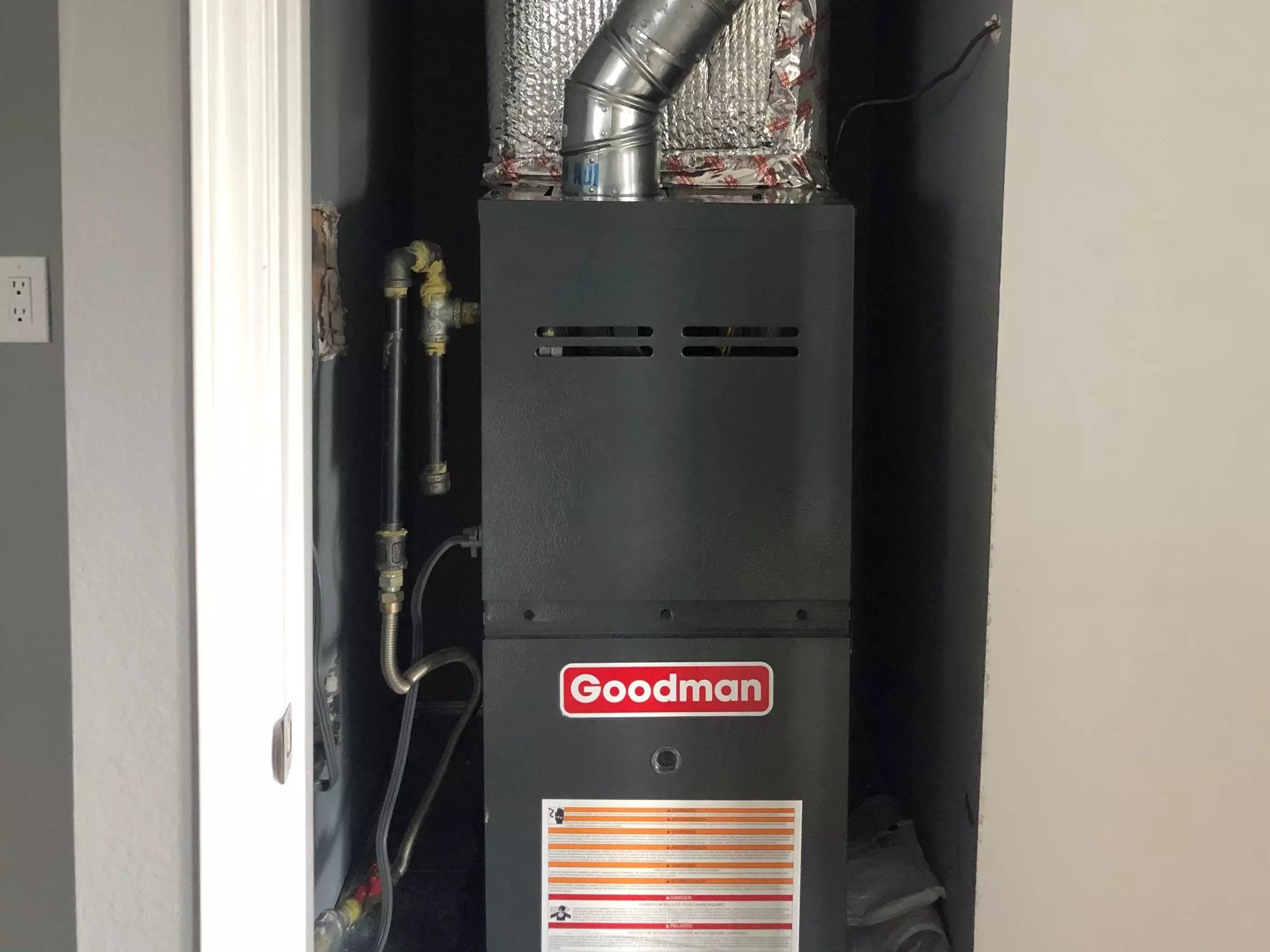 Up to 47% Off on Heat Pump Installation and Repair at Farooq Akko Heating And Cooling - Primary Image