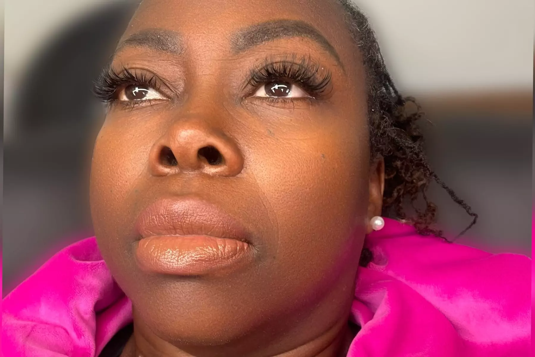 Transform Your Look with Full Set Eyelash Extensions