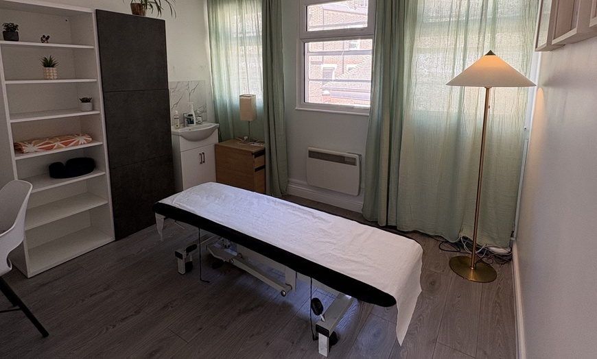 Image 1: Up to 70% Off on Therapy - Physical / Physiotherapy at WMH Osteopathy